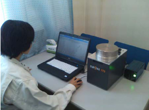 試料のセット写真